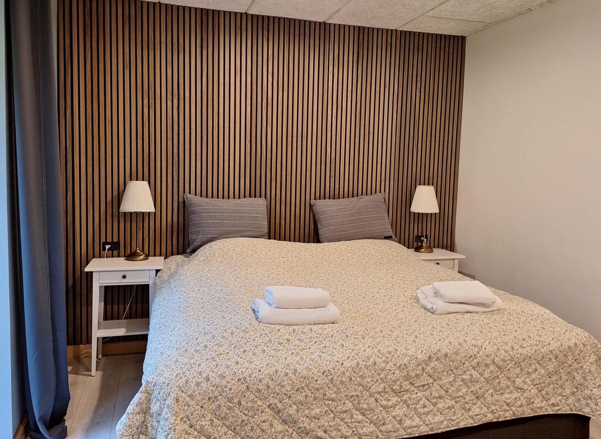 Bed and Breakfast Engholmbb Odense Exterior foto